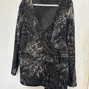 Womens Long Sleeve V-Neck Wrap Top - Black Brown Pattern